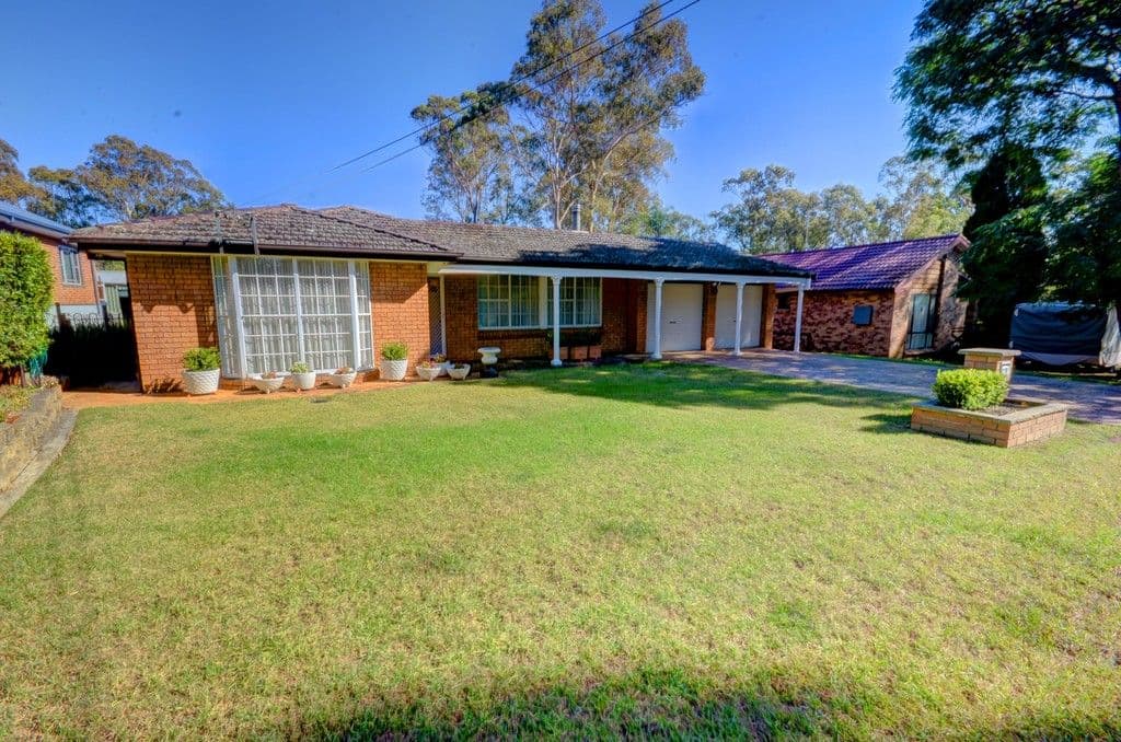 8 Swaine Drive, Wilton - Image 1