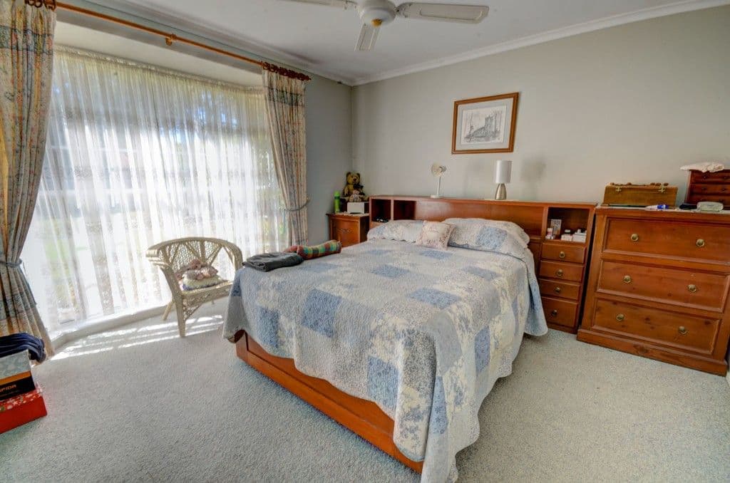 8 Swaine Drive, Wilton - Thumbnail 5