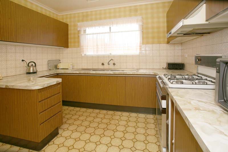 38 Ralton Avenue, GLEN WAVERLEY VIC 3150, Glen Waverley - Thumbnail 2