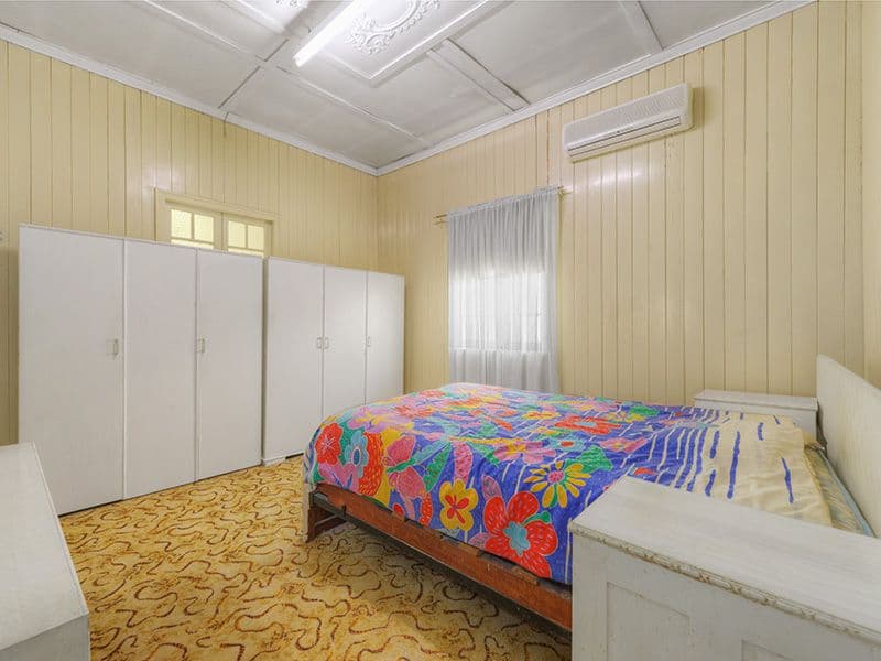 15 Meecham Street, Grange QLD 4051, Grange - Thumbnail 5