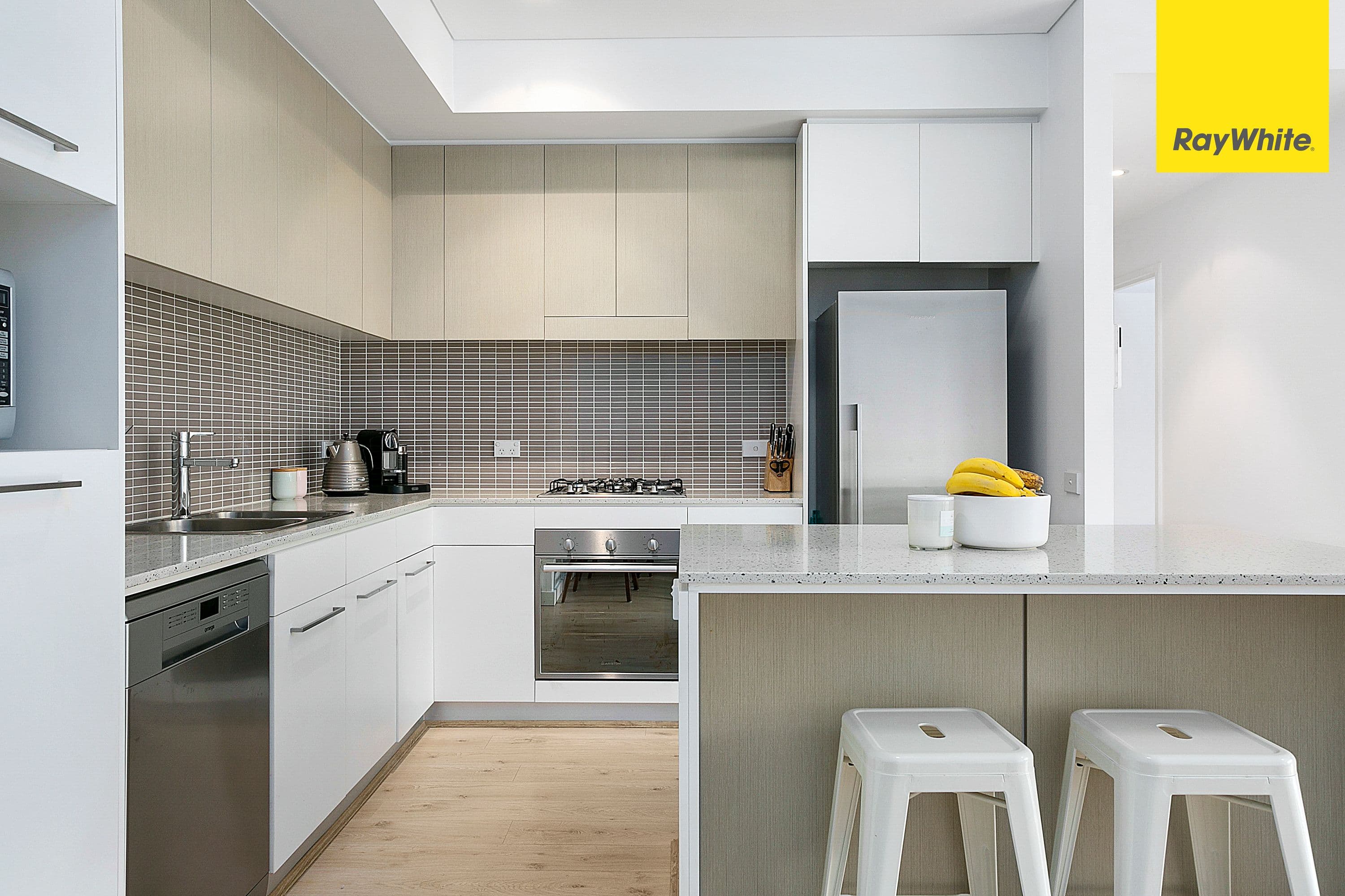 2 St Georges Avenue, Caroline Springs - Thumbnail 2