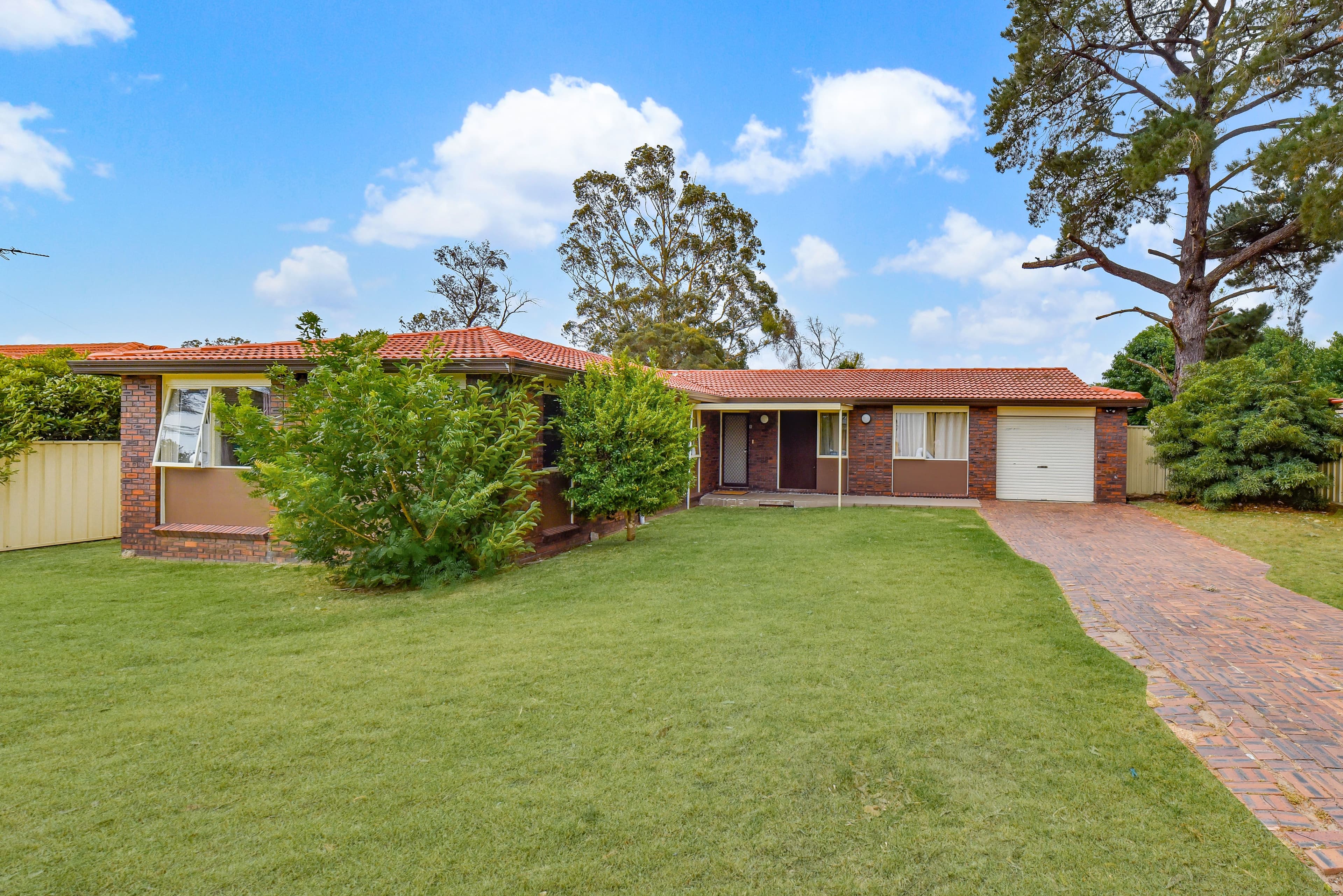 8 Capertee Street, Ruse - Image 1