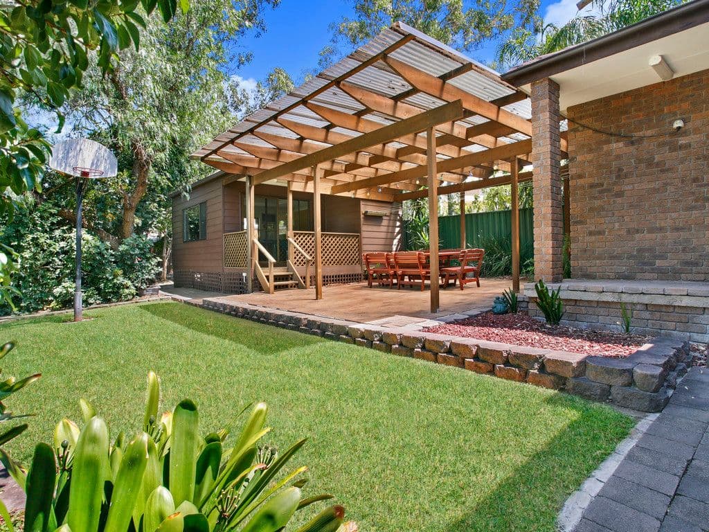 4 Aramon Close, Edensor Park - Image 1