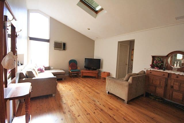 25 Evergreen Avenue, BRADBURY NSW 2560, Bradbury - Thumbnail 2