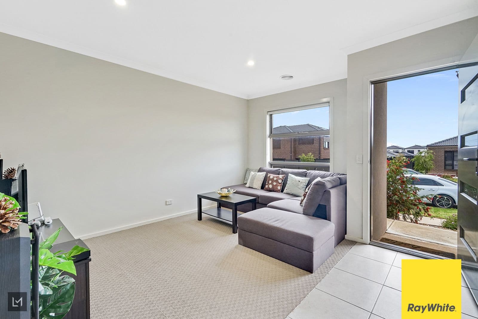 39 Pauline Way, Tarneit VIC 3029, Tarneit - Thumbnail 3