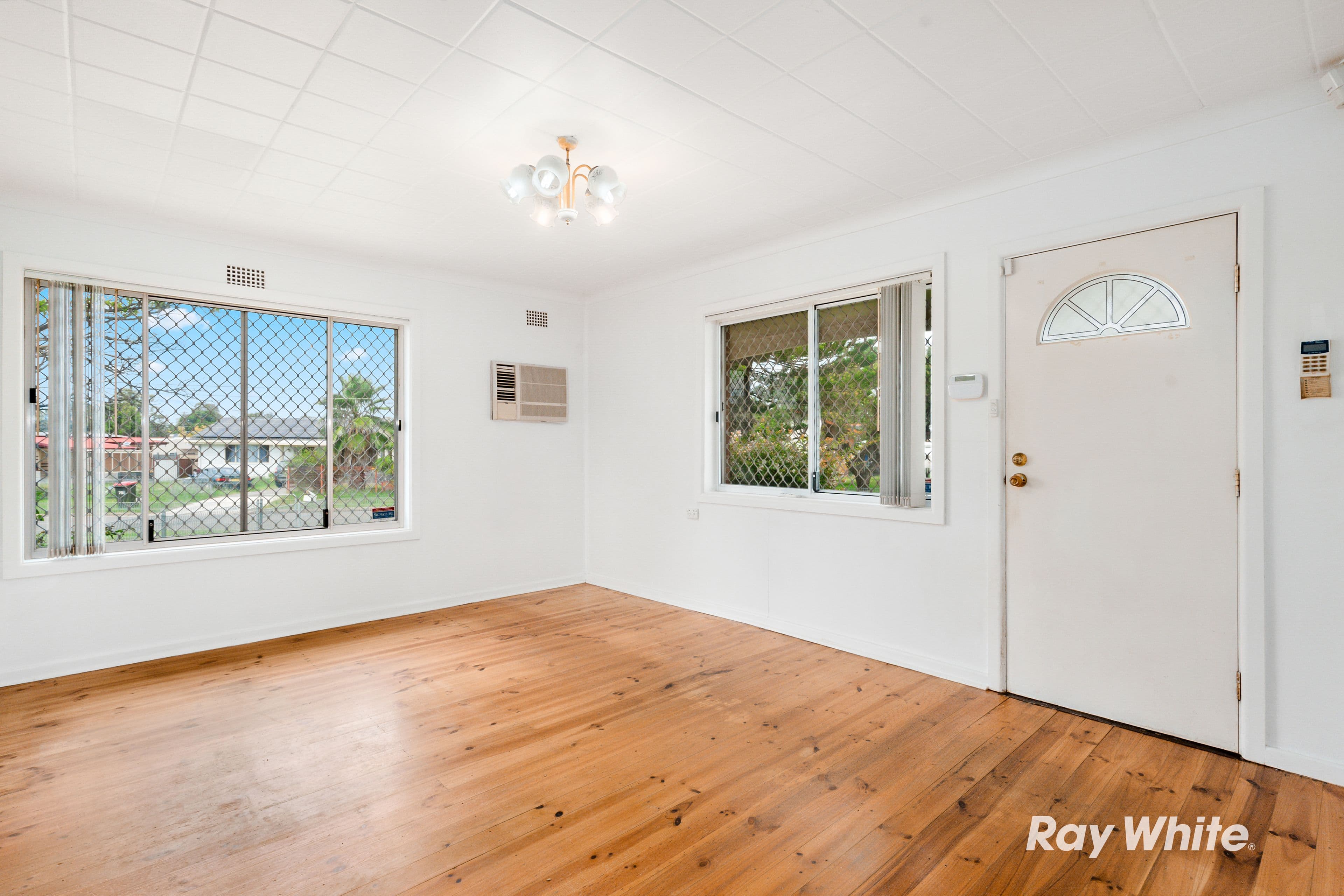 71 Mindanao Avenue, Lethbridge Park NSW 2770, Lethbridge Park - Thumbnail 2