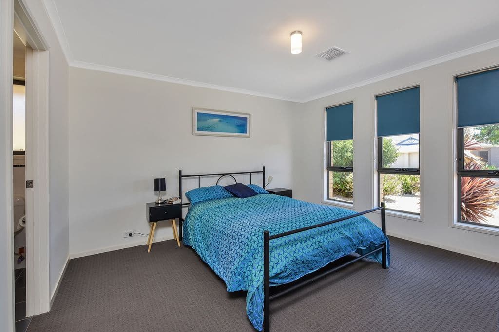 8 Shell Street, Seaford Meadows SA 5169, Seaford Meadows - Thumbnail 7