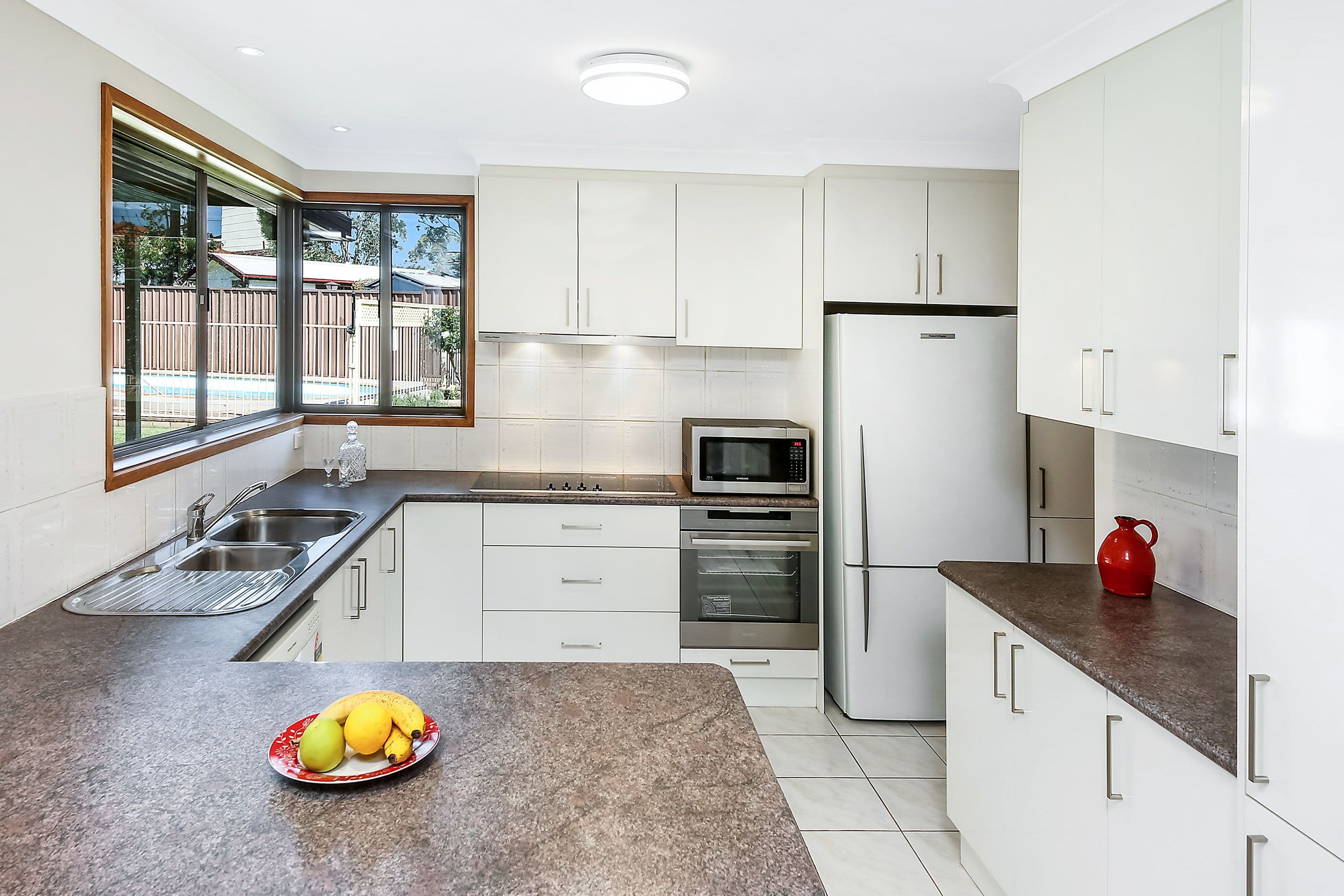5 Peeler Place, Milperra - Thumbnail 3
