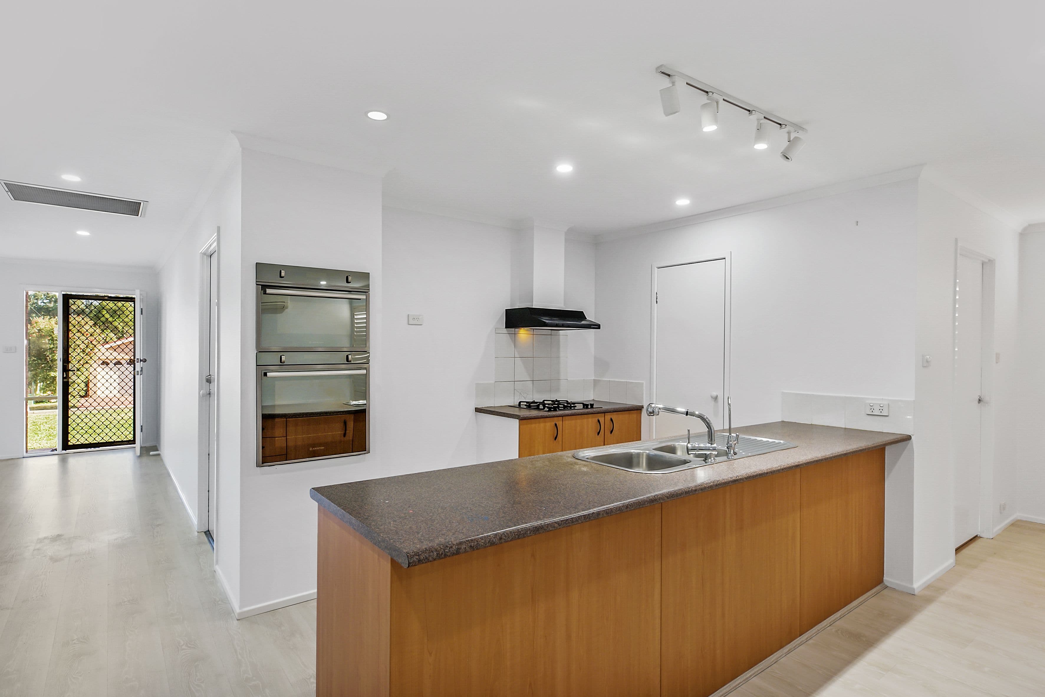 3 Narran Place, Glenmore Park NSW 2745, Glenmore Park - Thumbnail 3