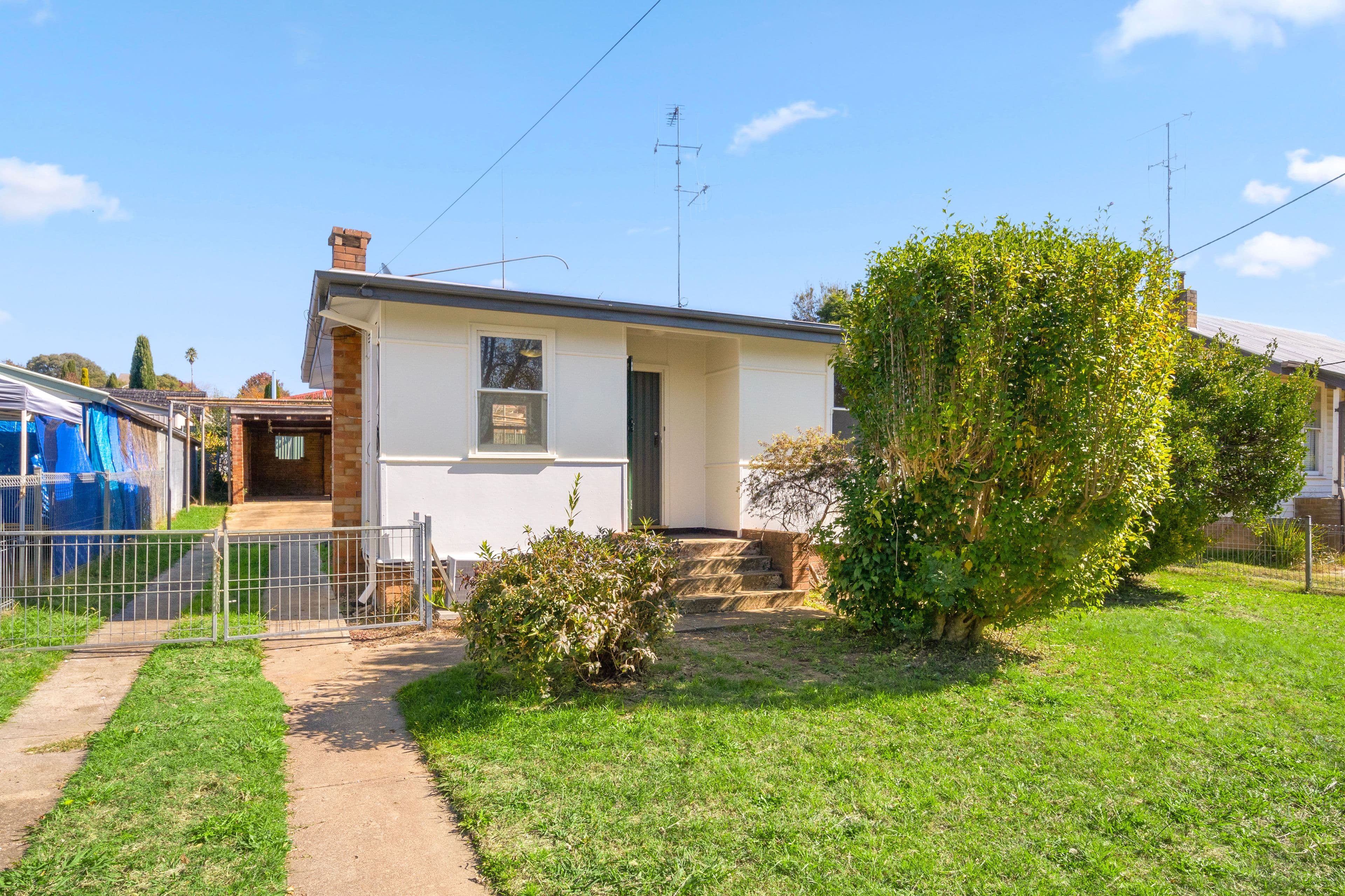 5 Agnes Avenue, Queanbeyan NSW 2620, Crestwood - Thumbnail 2