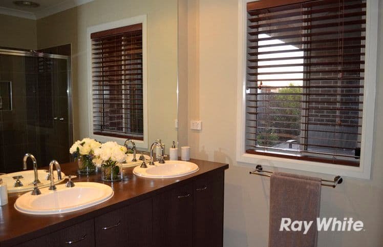 9 Elphin Close, Lynbrook VIC 3975, Lynbrook - Thumbnail 7