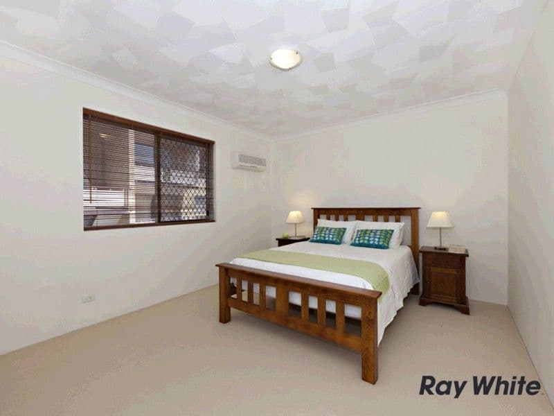 21 Le Geyt Street, WINDSOR QLD 4030, Windsor - Thumbnail 6
