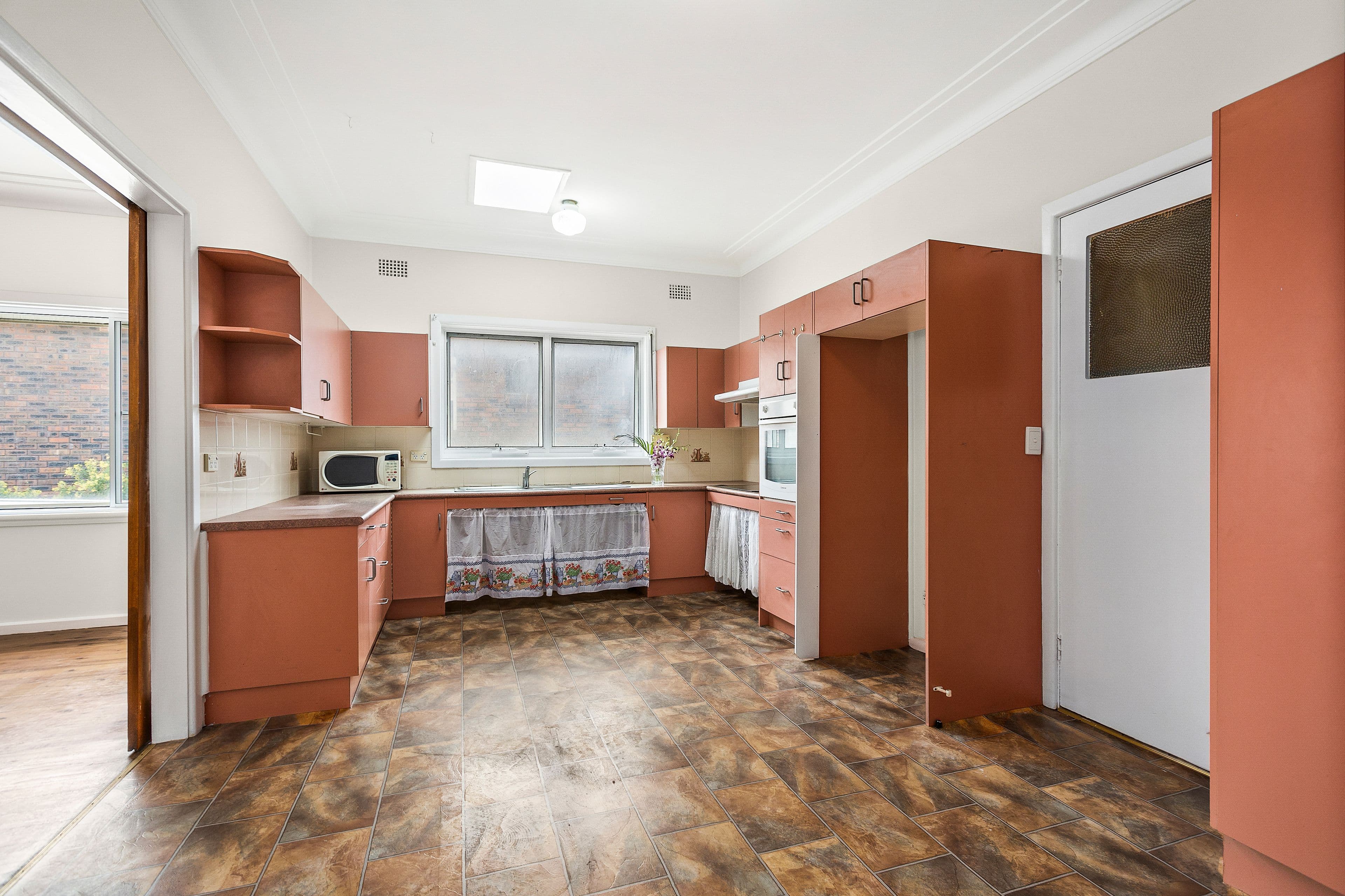 17 Perth Road, Port Kembla NSW 2505, Port Kembla - Thumbnail 8