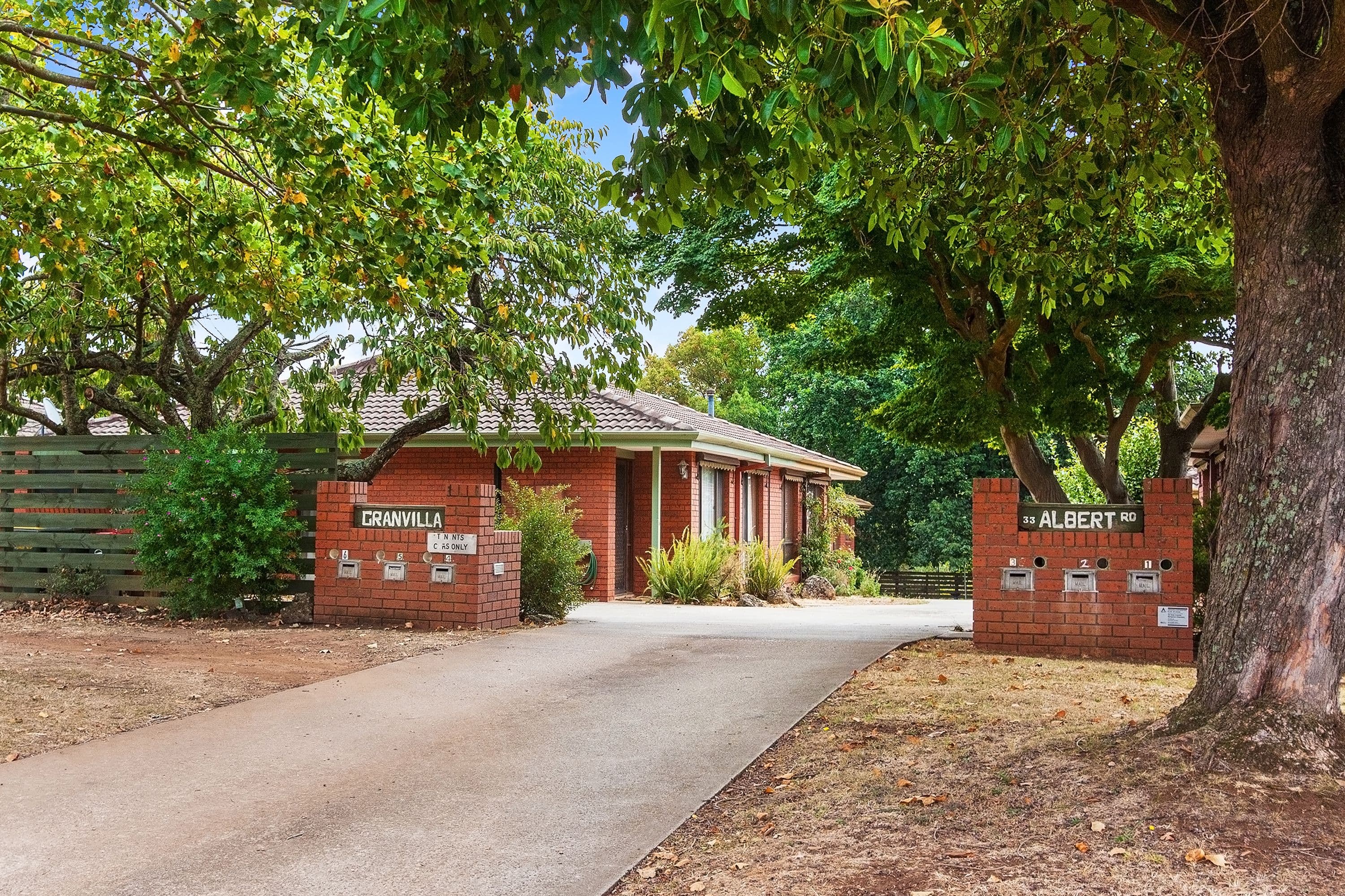 33 Albert Road, Drouin VIC 3818, Drouin - Image 1