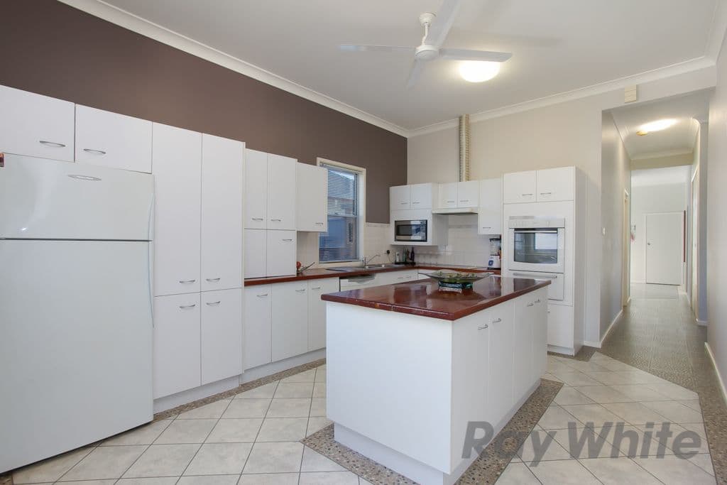 30 Gregson Avenue, MAYFIELD NSW 2304, Mayfield - Thumbnail 2