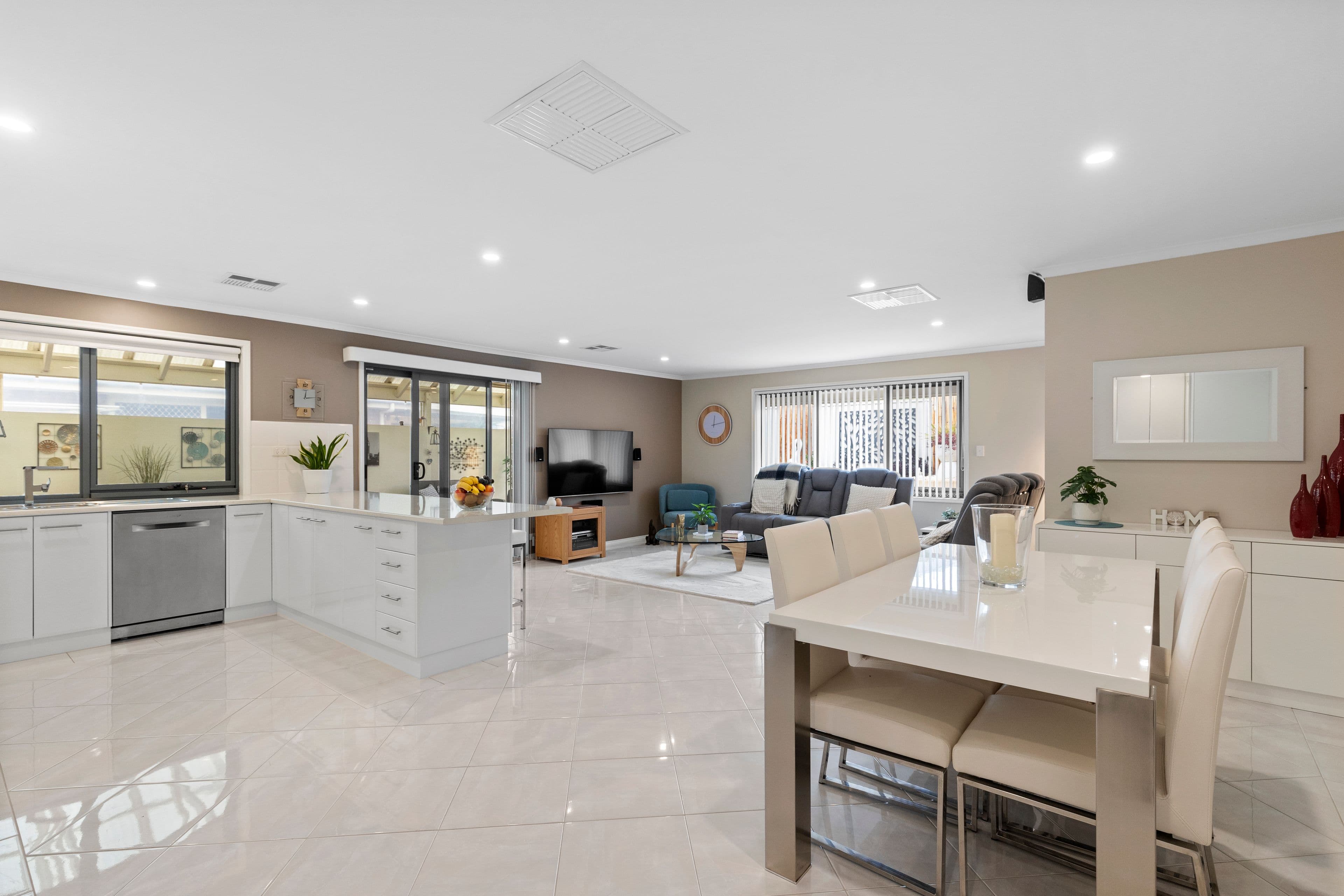 130 Grand Boulevard, Seaford Rise SA 5169, Seaford Rise - Thumbnail 4