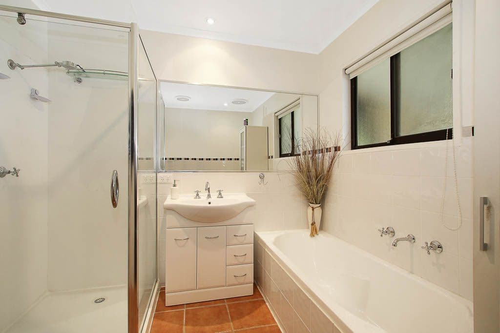 77 Hume Street, Howlong - Thumbnail 5