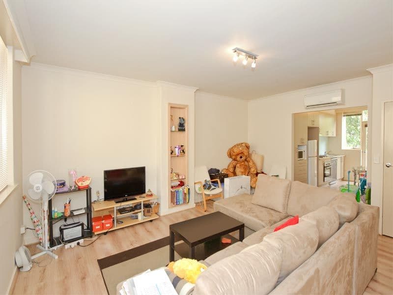 33 Albion Road, BOX HILL VIC 3128, Box Hill - Thumbnail 2
