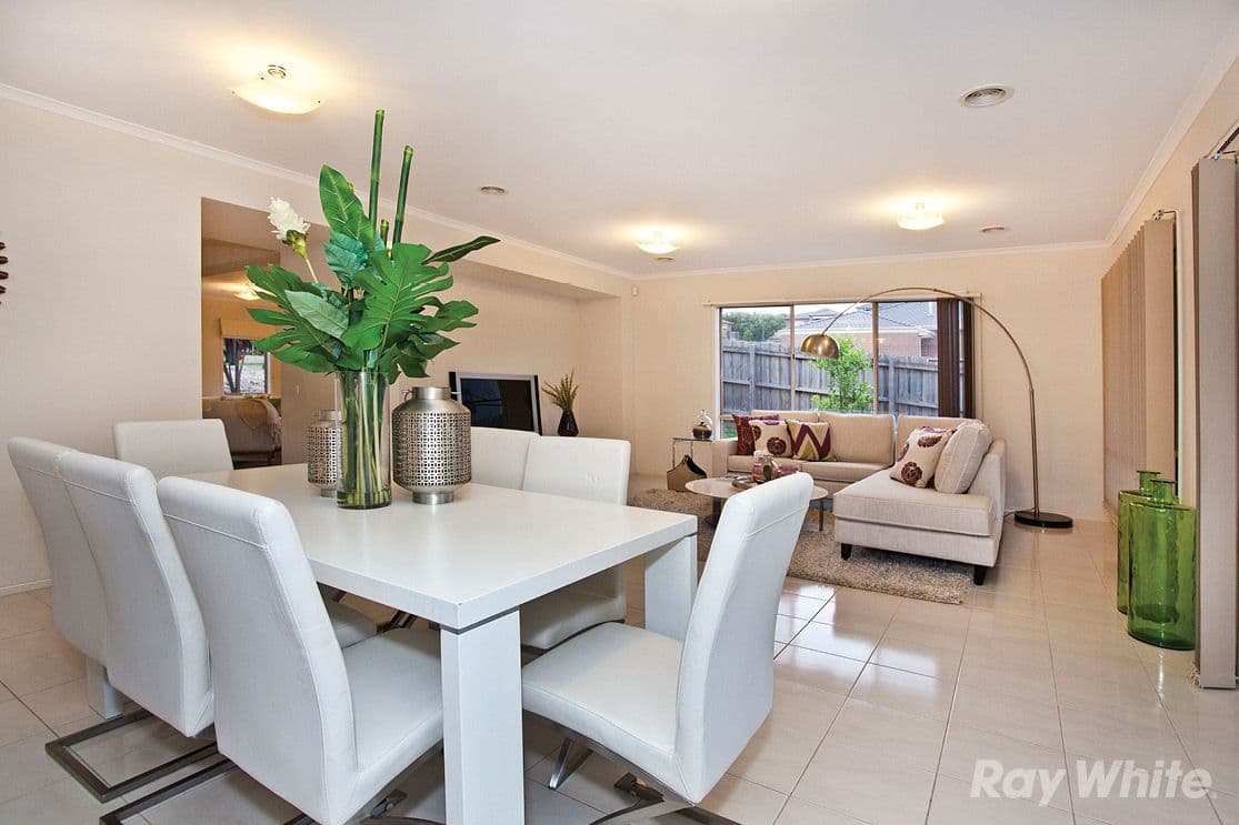 22 Royal Oak Court, Mulgrave VIC 3170, Mulgrave - Thumbnail 3