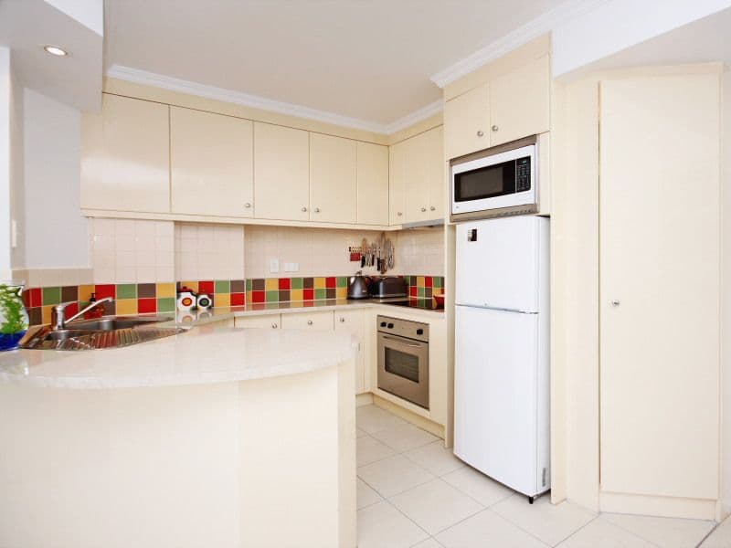 83 Leichhardt Street, SPRING HILL QLD 4000, Spring Hill - Thumbnail 3