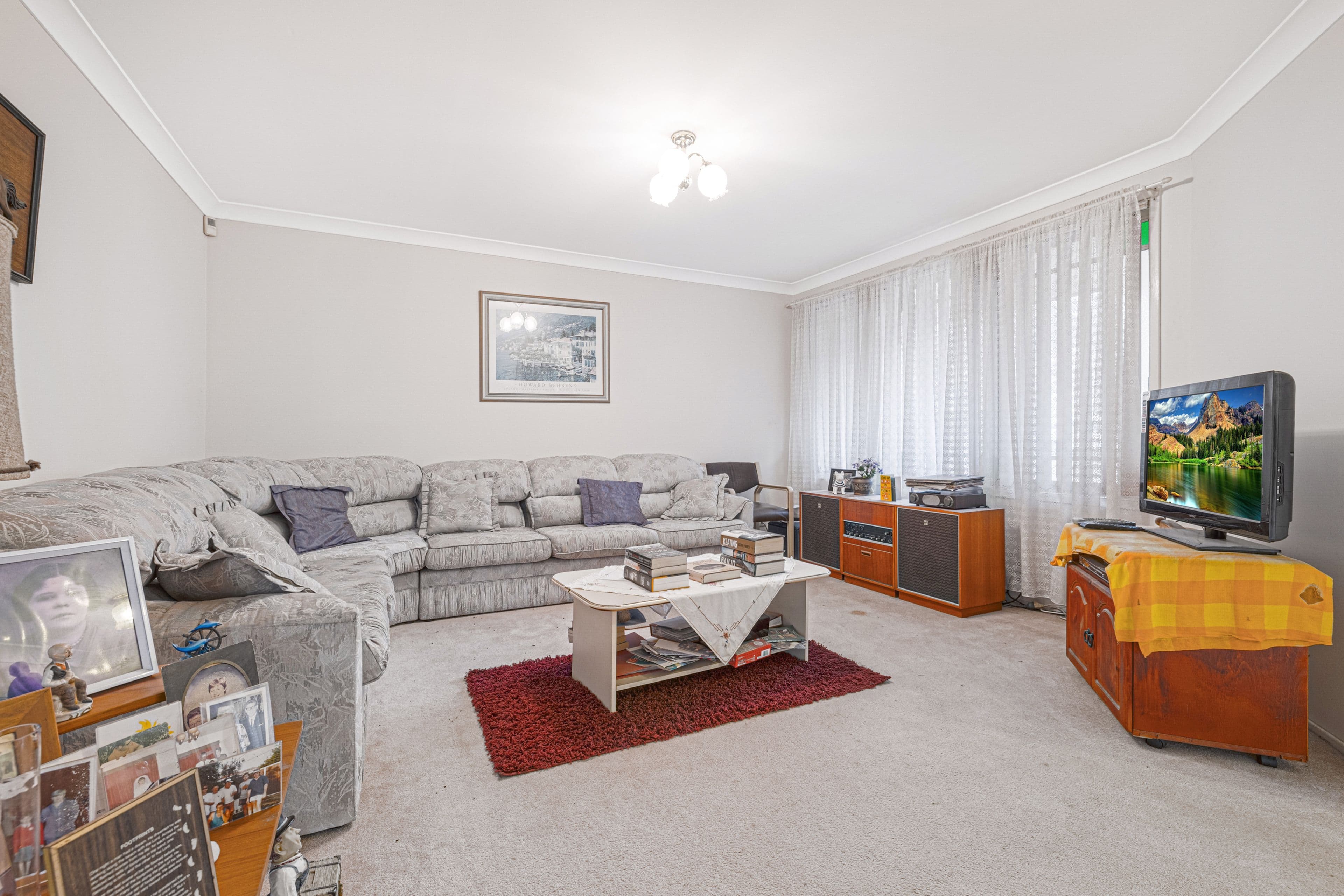 27 Davina Crescent, Cecil Hills NSW 2171, Cecil Hills - Thumbnail 2
