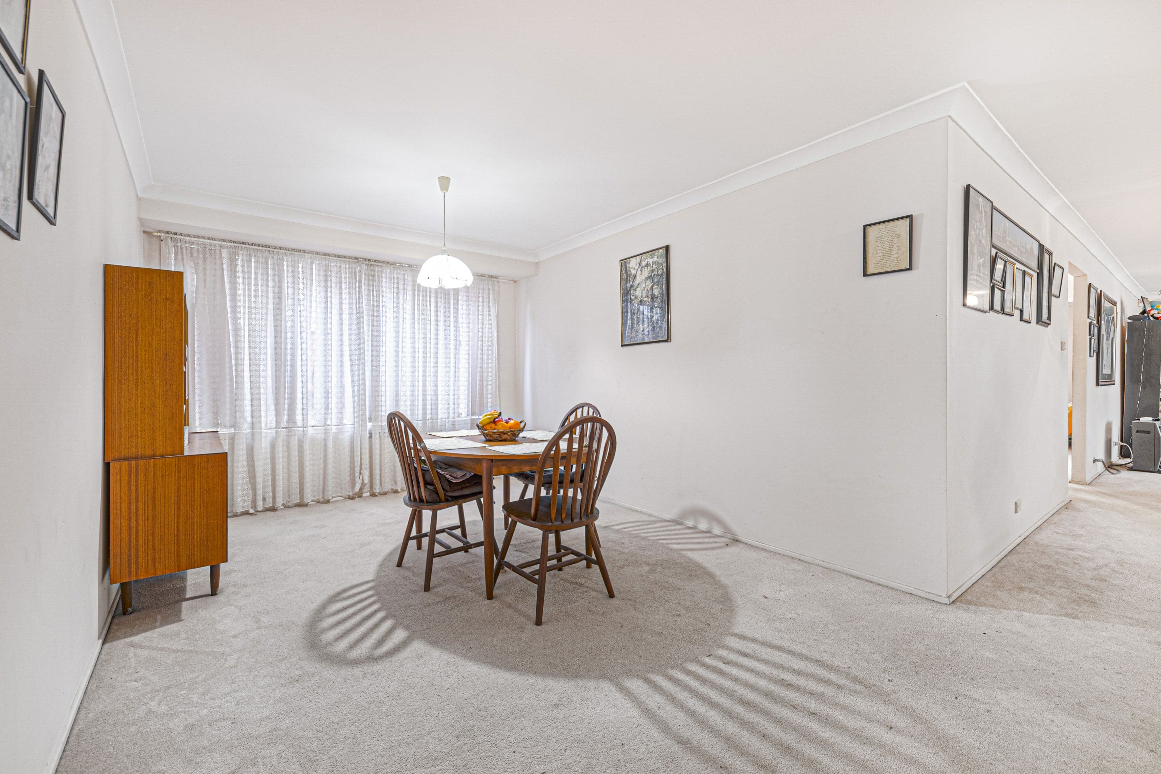 27 Davina Crescent, Cecil Hills NSW 2171, Cecil Hills - Thumbnail 4