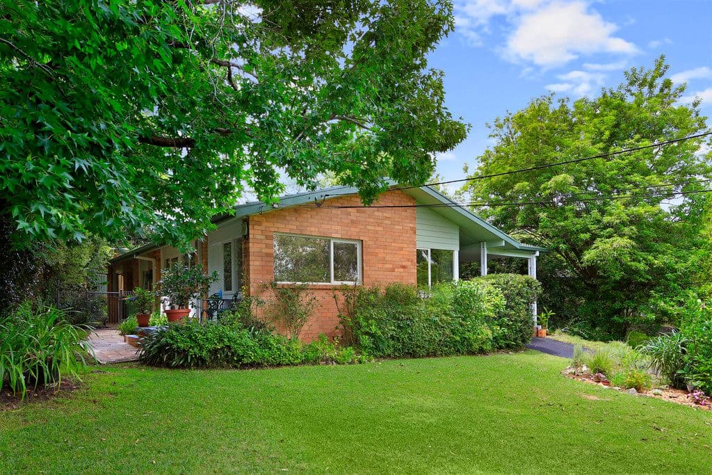 8 Parkinson Avenue, Turramurra NSW 2074, Turramurra - Thumbnail 2