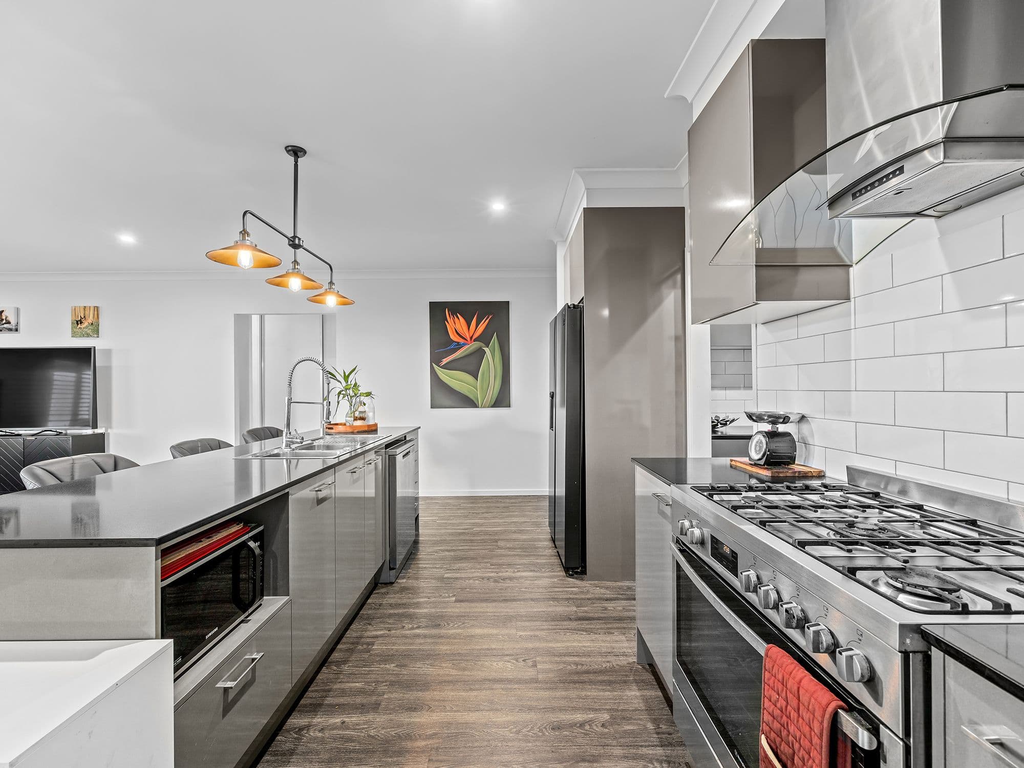 27 Emeraldwood Street, Fernvale QLD 4306, Fernvale - Thumbnail 4