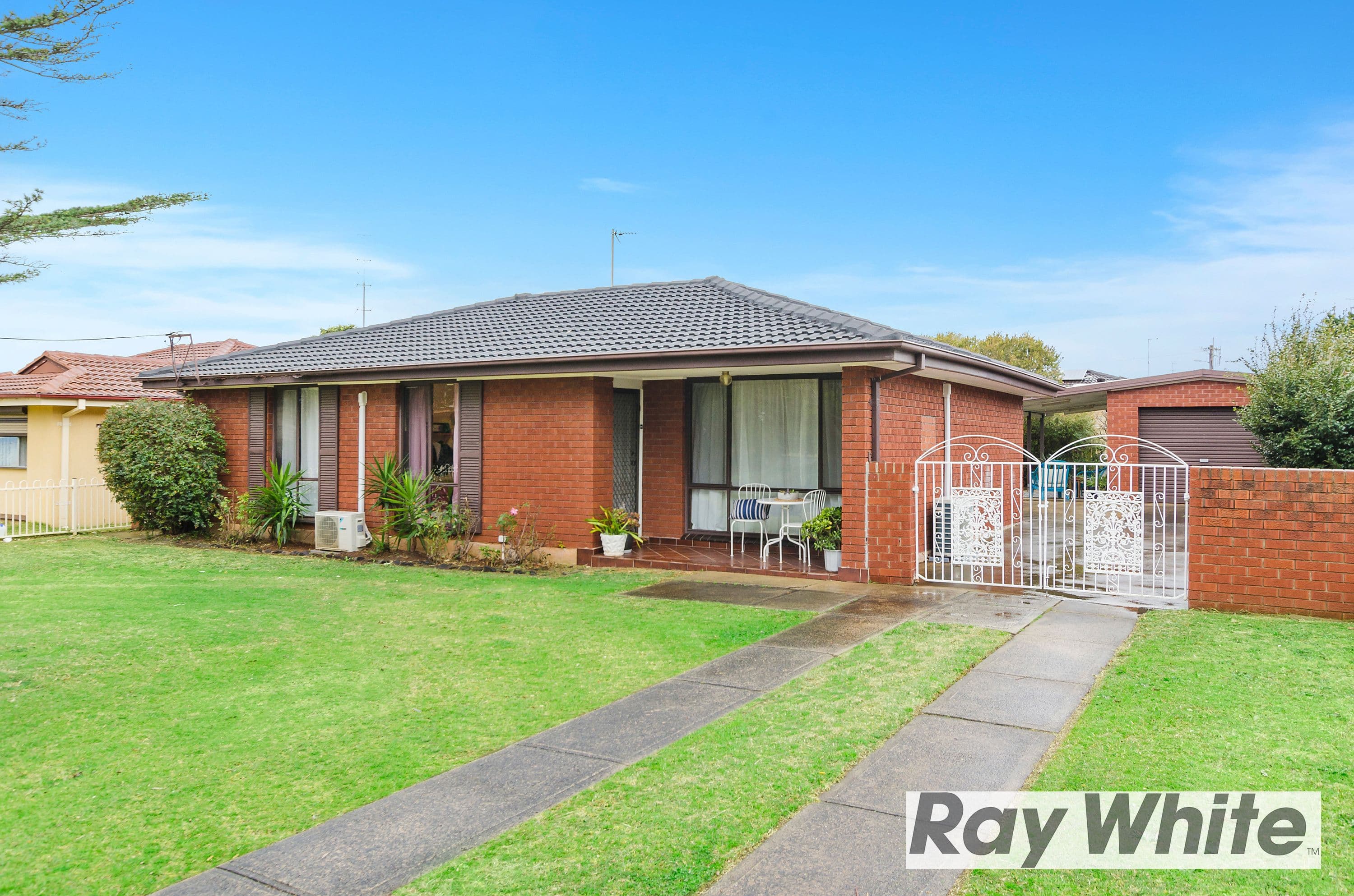 161 Reddall Parade, Lake Illawarra - Image 1