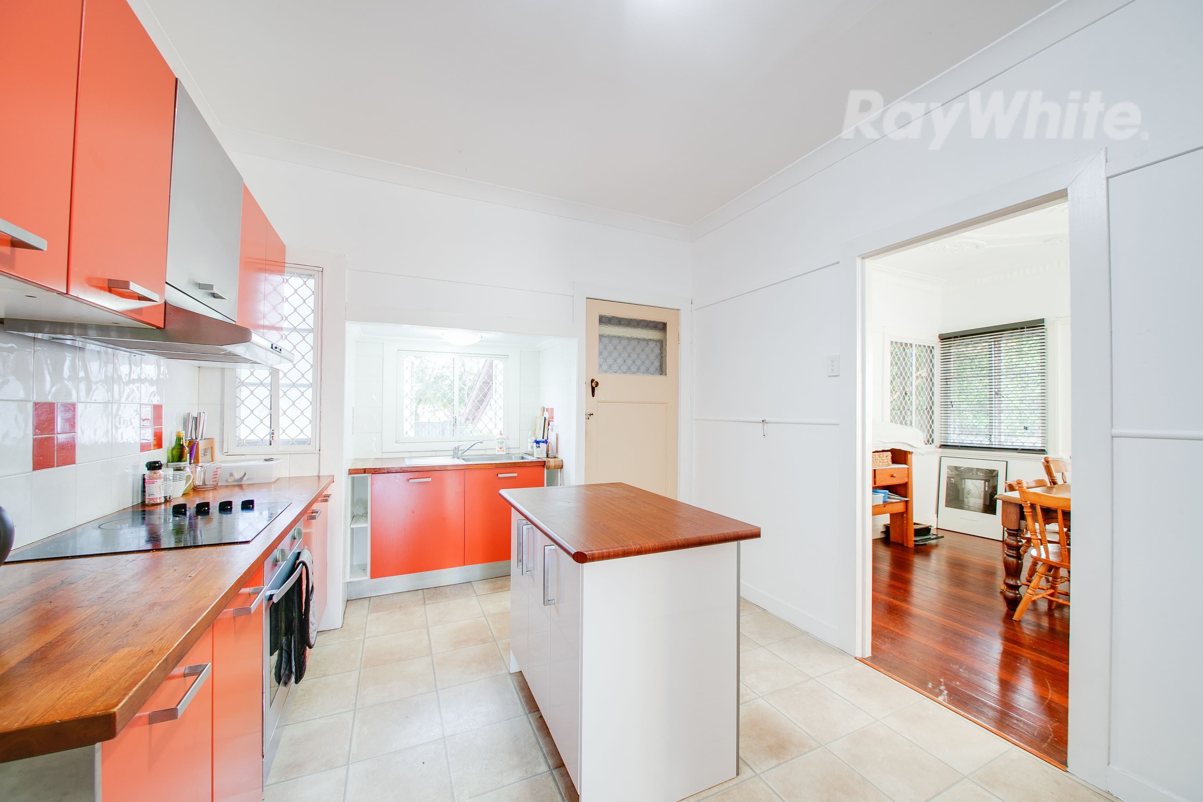 121 Jacaranda Street, North Booval QLD 4304, North Booval - Thumbnail 7