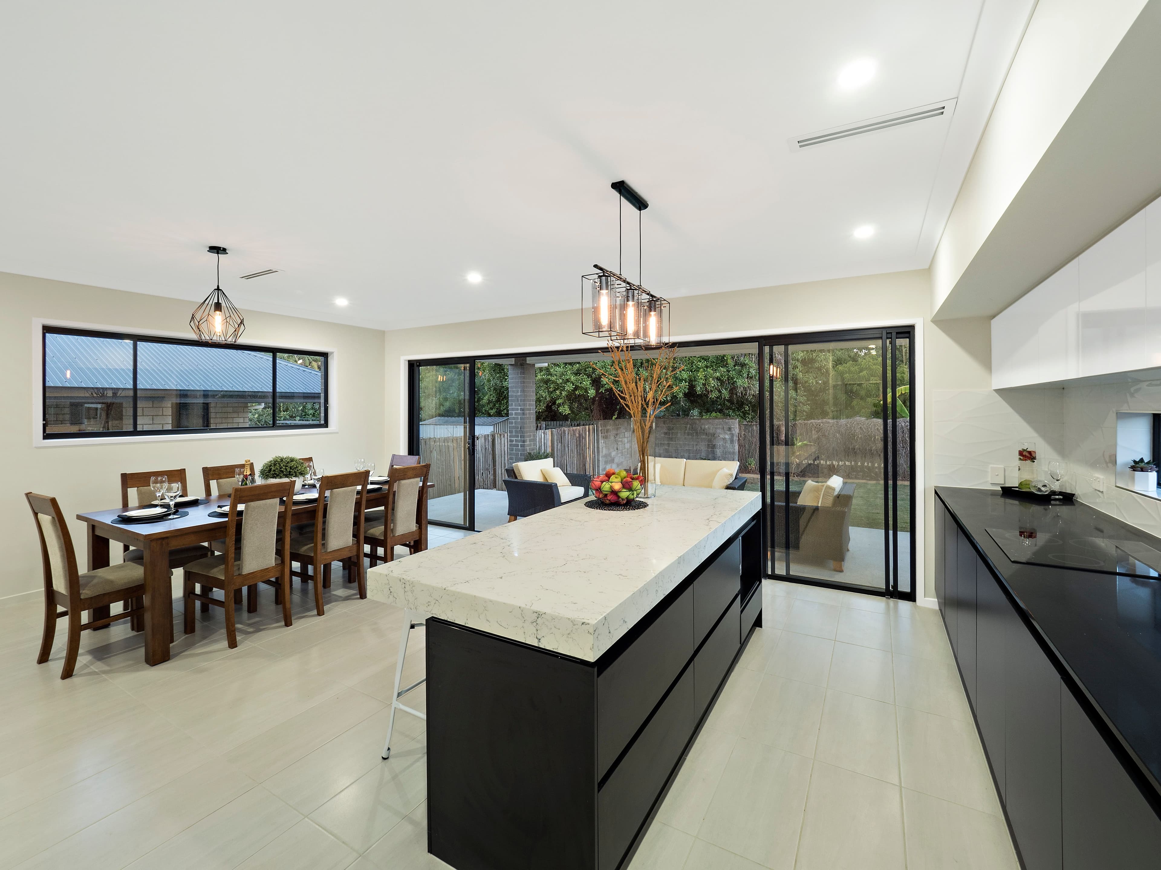 19 Didcot Street, Kuraby QLD 4112, Kuraby - Thumbnail 2