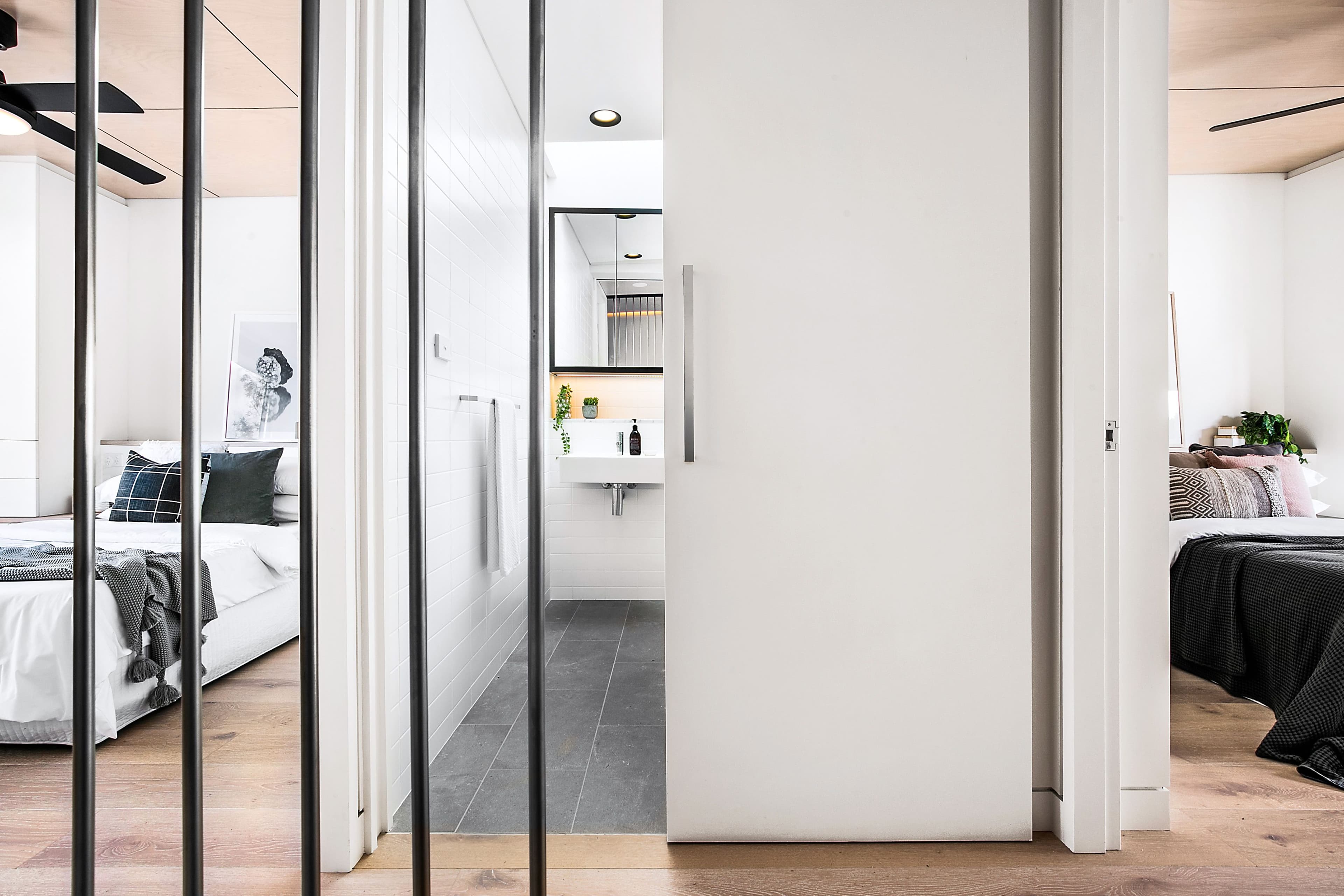 1 Steel Lane, Surry Hills - Thumbnail 5