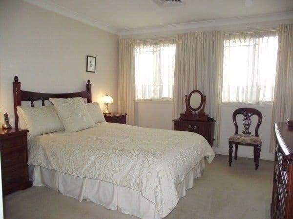 19 Jimbour Court, WATTLE GROVE NSW 2173, Wattle Grove - Thumbnail 3