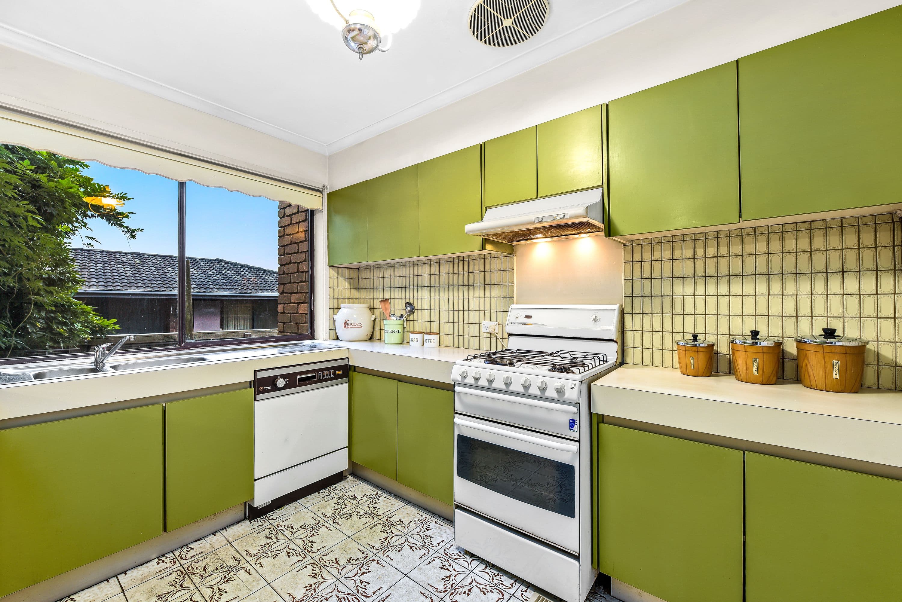 29 Amblecote Crescent, Mulgrave VIC 3170, Mulgrave - Thumbnail 7