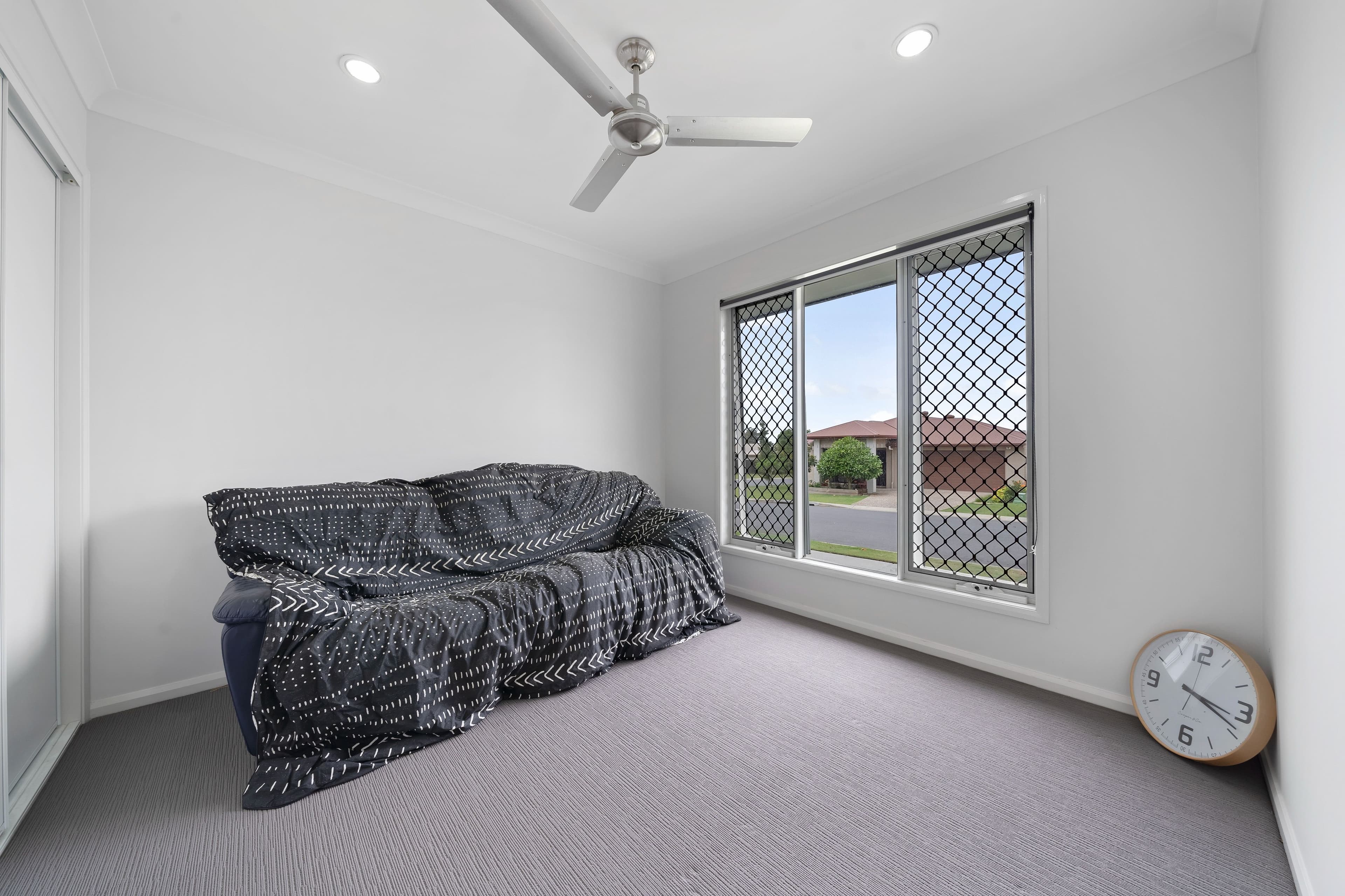 15 Sunstone Court, Logan Reserve QLD 4133, Logan Reserve - Thumbnail 3
