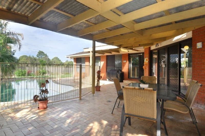 3 Port Jackson Boulevard, CLEAR ISLAND WATERS QLD 4226, Clear Island Waters - Thumbnail 5