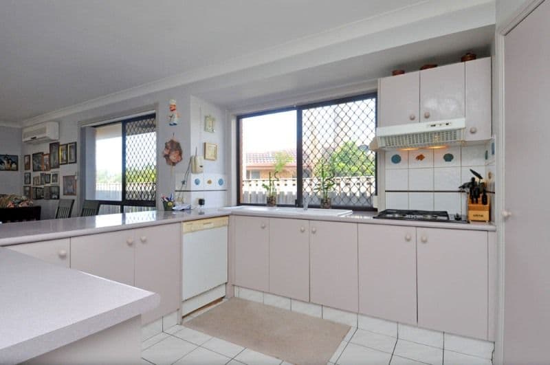 3 Port Jackson Boulevard, CLEAR ISLAND WATERS QLD 4226, Clear Island Waters - Thumbnail 7