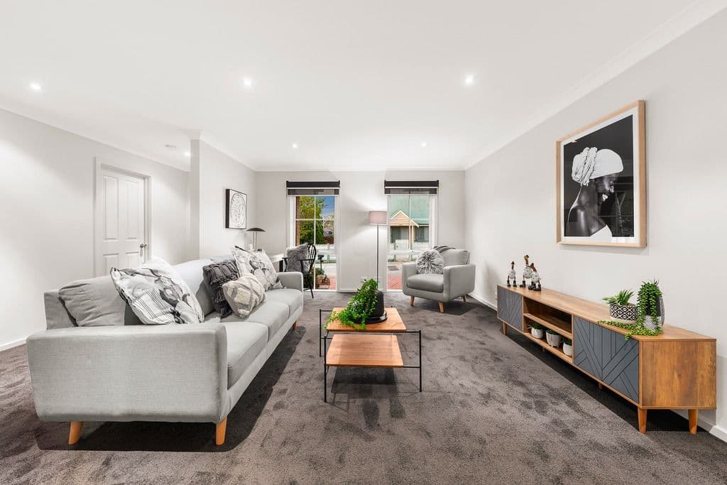 15 Lemon Tree Lane, Greensborough VIC 3088, Greensborough - Thumbnail 2