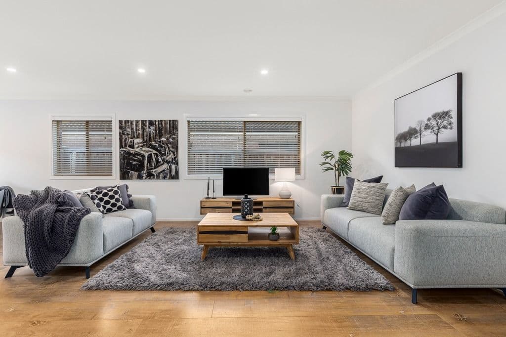 56 Vantage Point Boulevard, Doreen VIC 3754, Doreen - Thumbnail 3