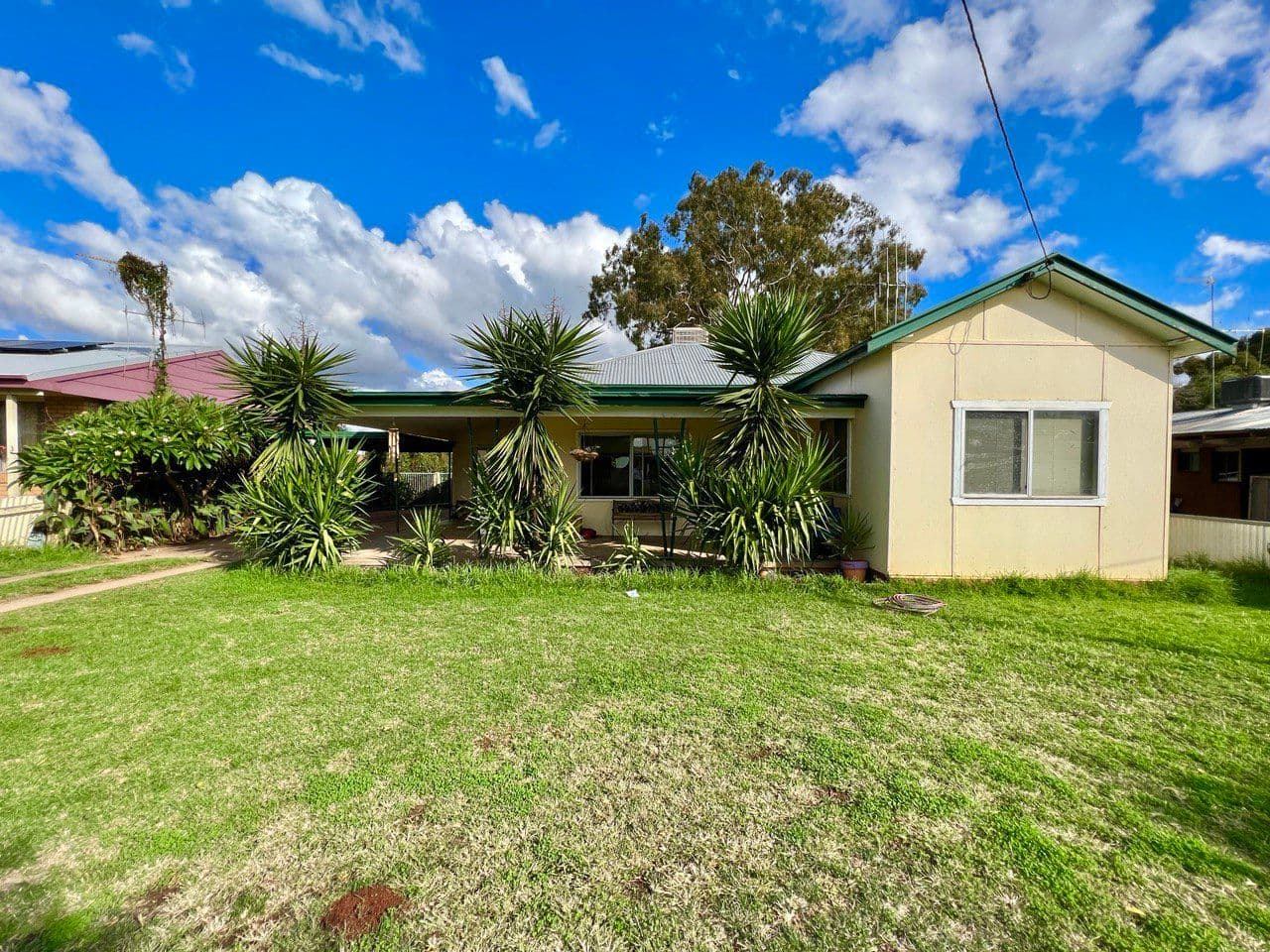 43 Brolgan Road, Parkes NSW 2870, Parkes - Image 1