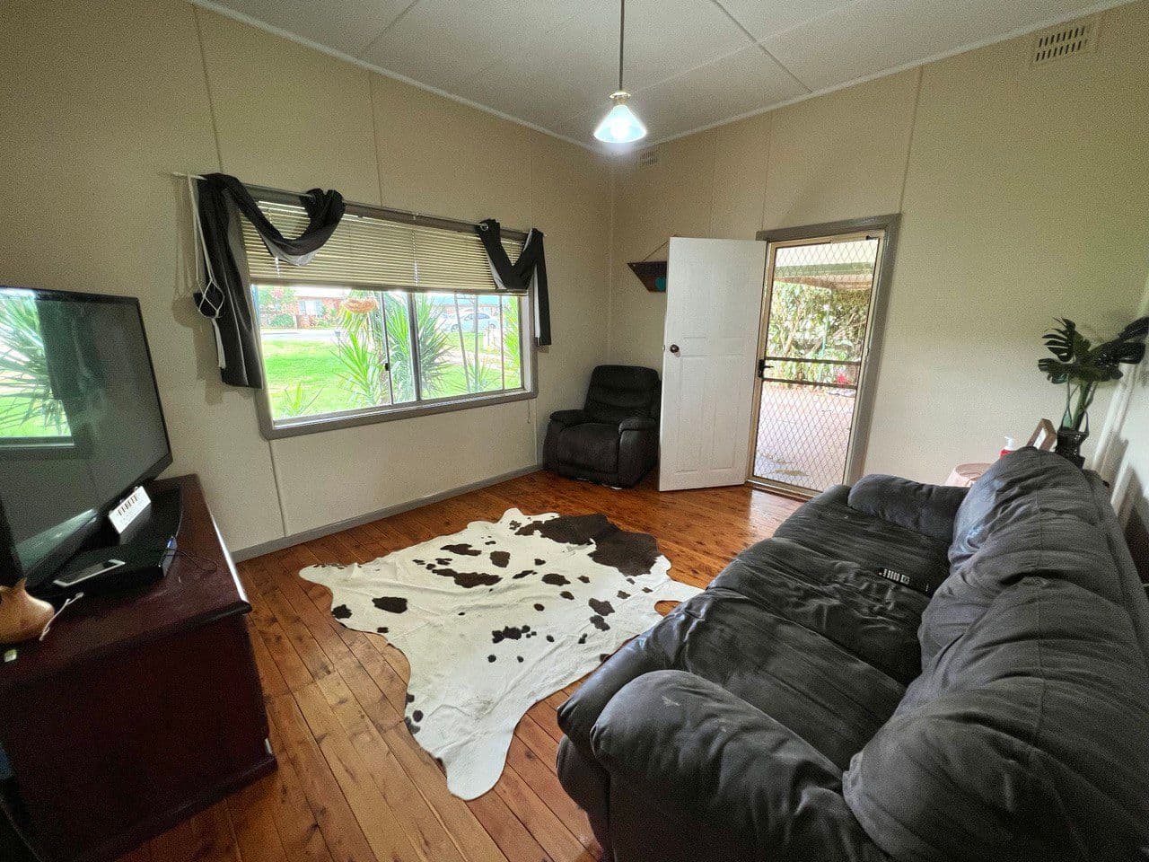 43 Brolgan Road, Parkes NSW 2870, Parkes - Thumbnail 2