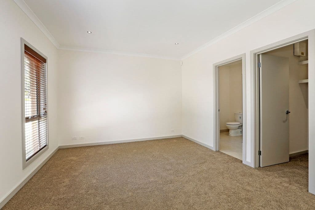 25 Toyne Avenue, Hamlyn Heights VIC 3215, Hamlyn Heights - Thumbnail 7