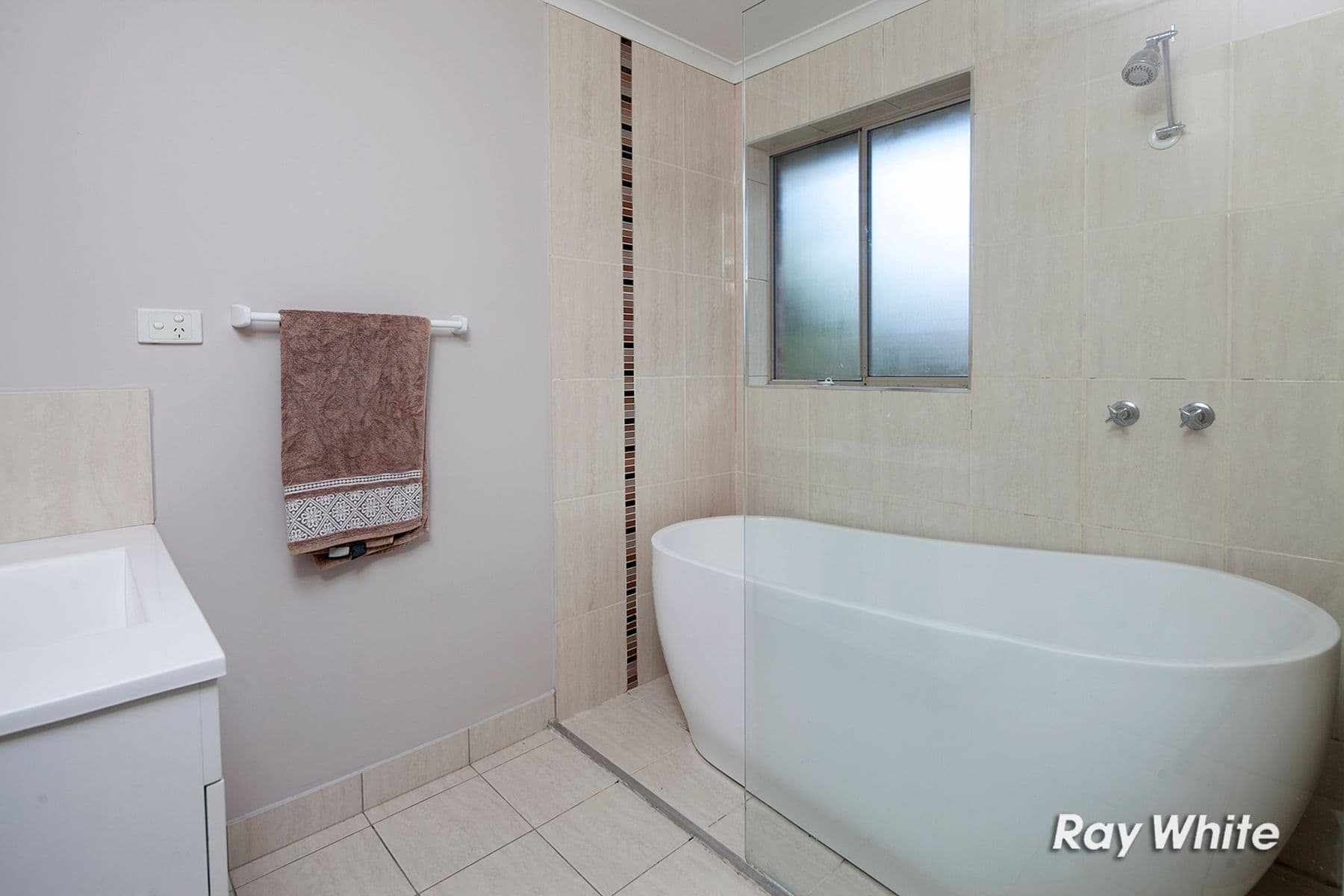 82 Quarry Road, Langwarrin VIC 3910, Langwarrin - Thumbnail 5