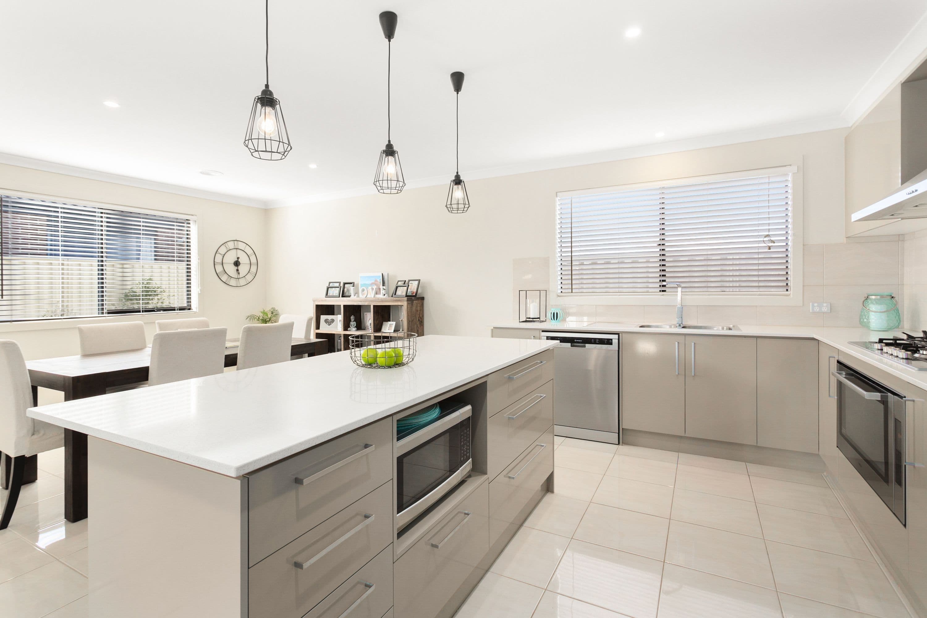 22 Cumberland Drive, Pakenham VIC 3810, Pakenham - Thumbnail 4