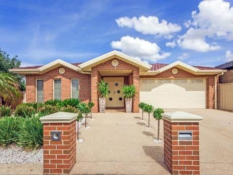 7 Vasto Drive, POINT COOK VIC 3030, Point Cook - Thumbnail 2