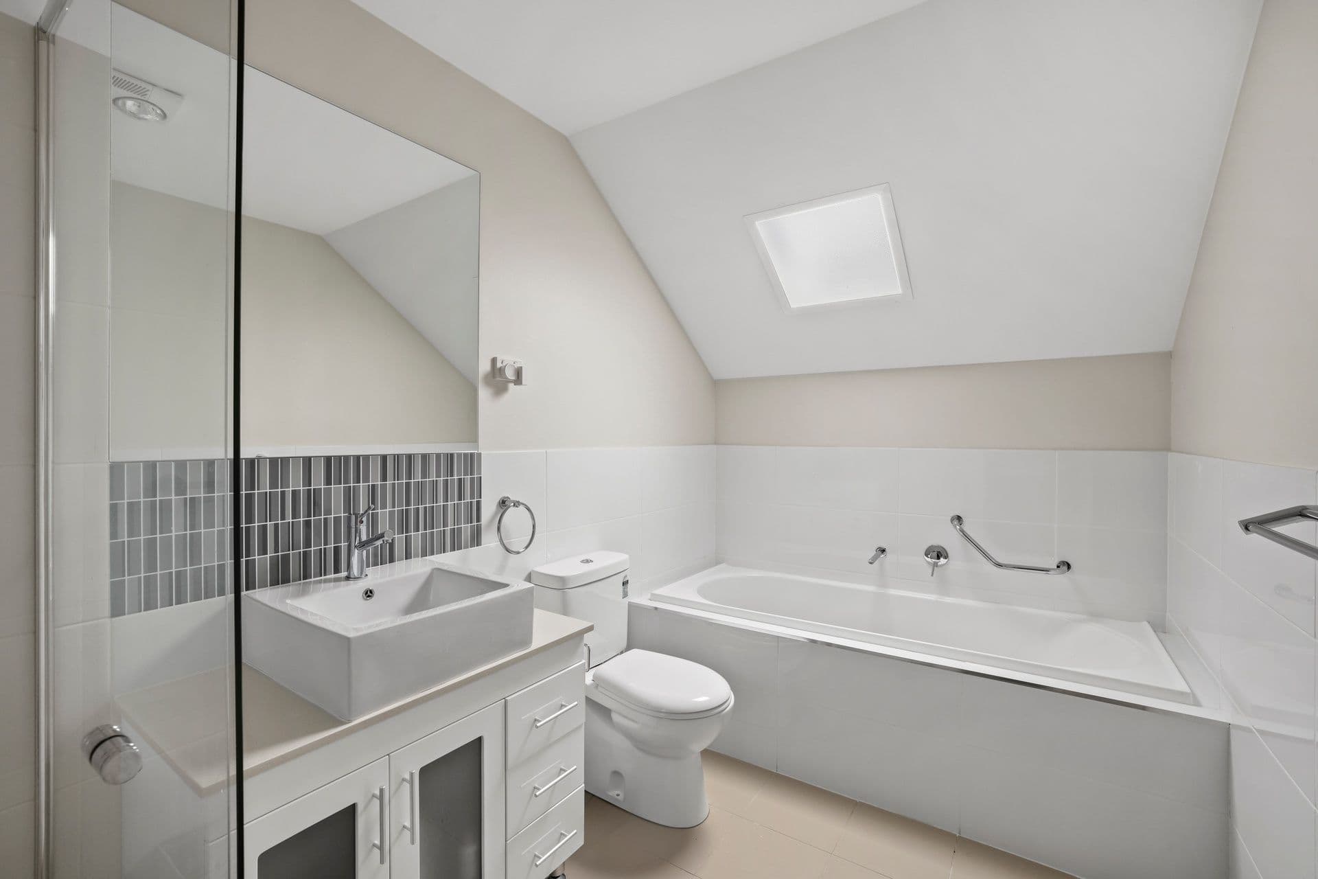22/4-36 Colo Street, Mittagong NSW 2575, Redwood Park - Thumbnail 5