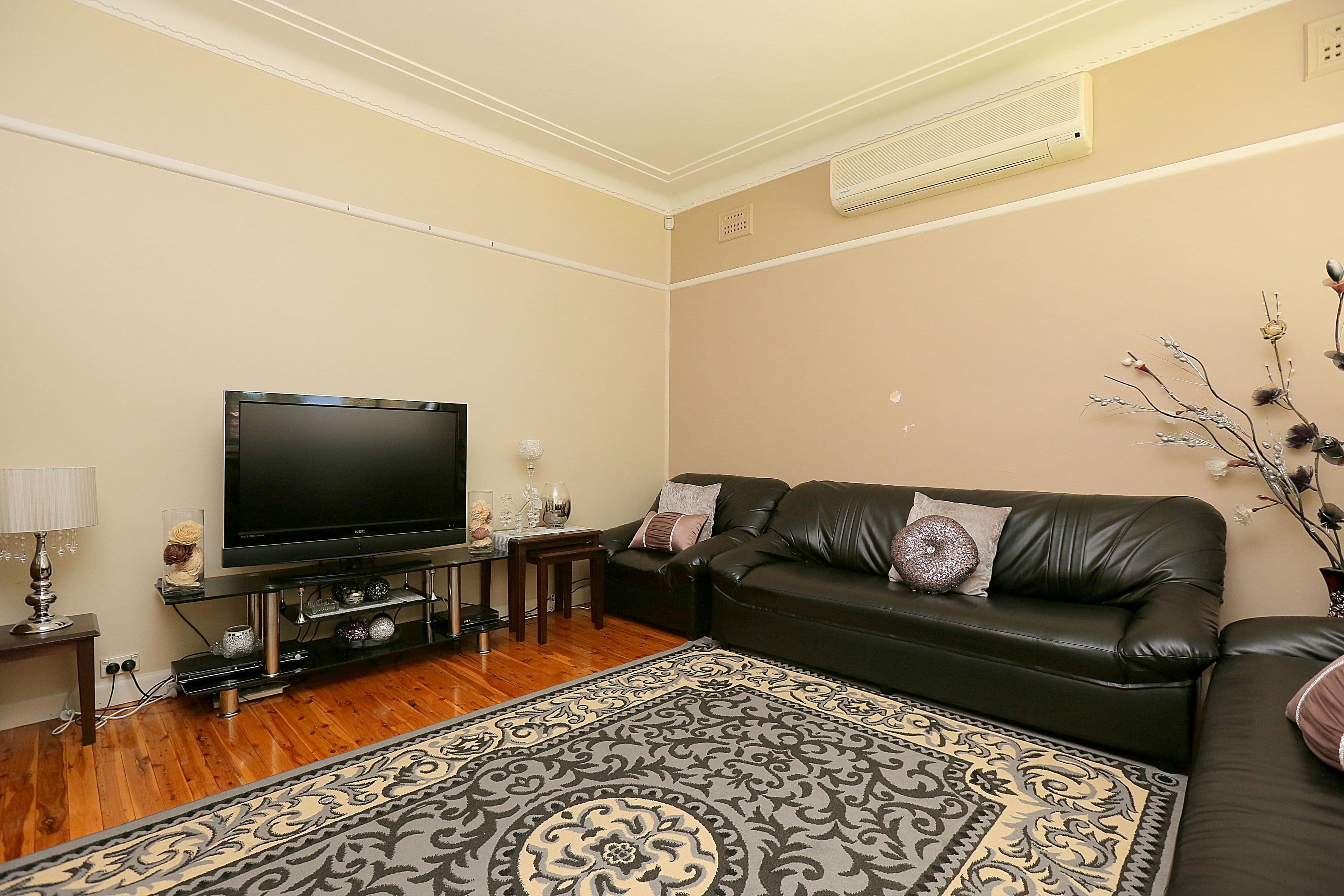 54 Mcmillan Street, Yagoona - Thumbnail 3