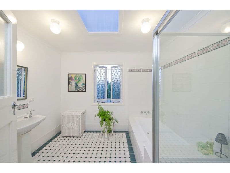 65 Mareeba Road, Ashgrove QLD 4060, Ashgrove - Thumbnail 5