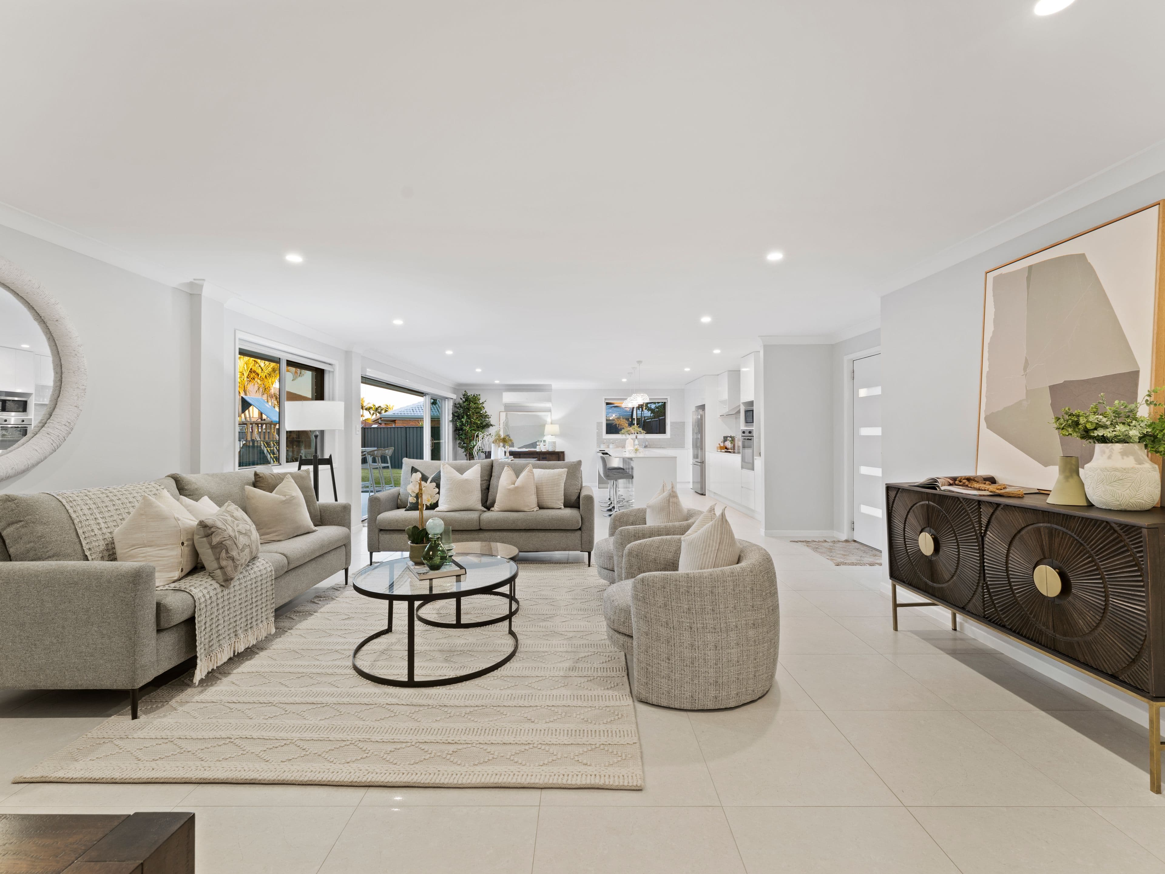 16 Petrina Street, Eight Mile Plains QLD 4113, Eight Mile Plains - Thumbnail 2