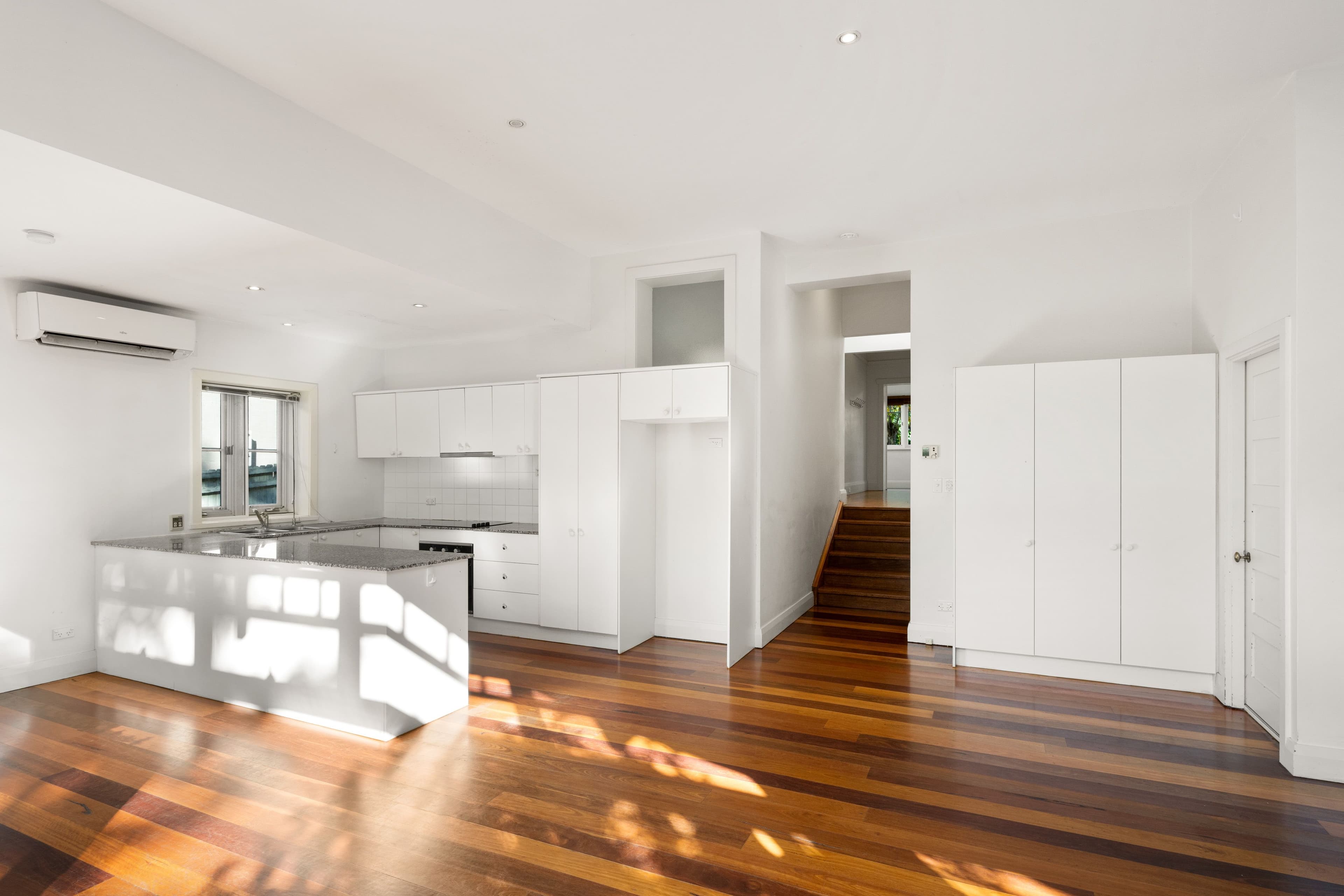 23 First Avenue, Willoughby NSW 2068, Willoughby - Thumbnail 3